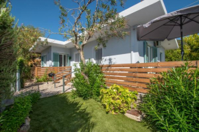 Hidden Sea Crest Villa by 
